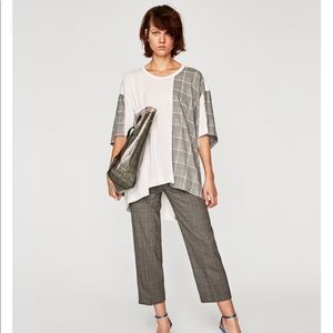 Oversize T-Shirt contrasting fabric on the sleeves